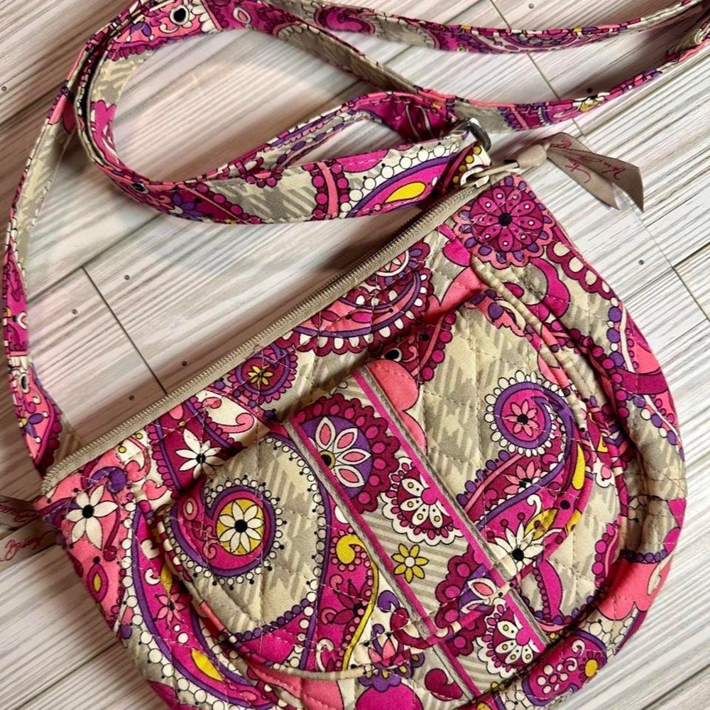 Vera Bradley Crossbody Bag Womens Small Pink Paisley Quilted Cotton Purse